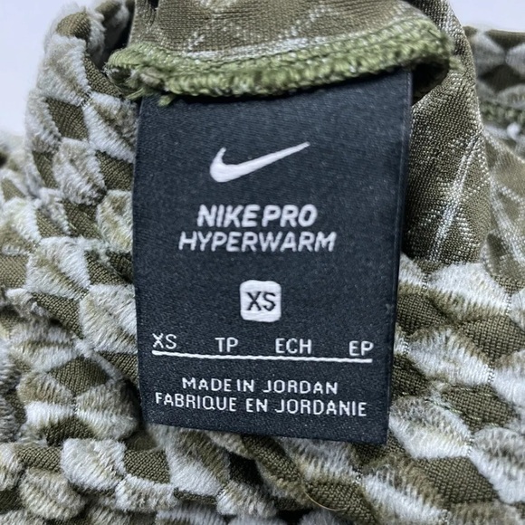 Nike Pro Women’s Hyperwarm Army Green Turtleneck Training Top XS Long Sleeve - Picture 6 of 6